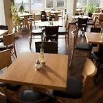 Hotel Good Morning 2*